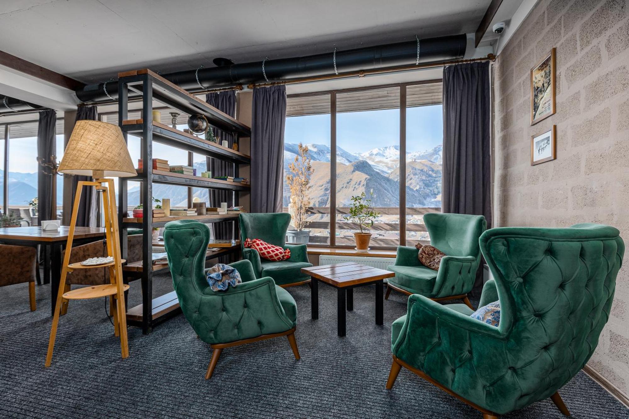 Alpine Lounge Boutique Hotel 카즈베기 외부 사진