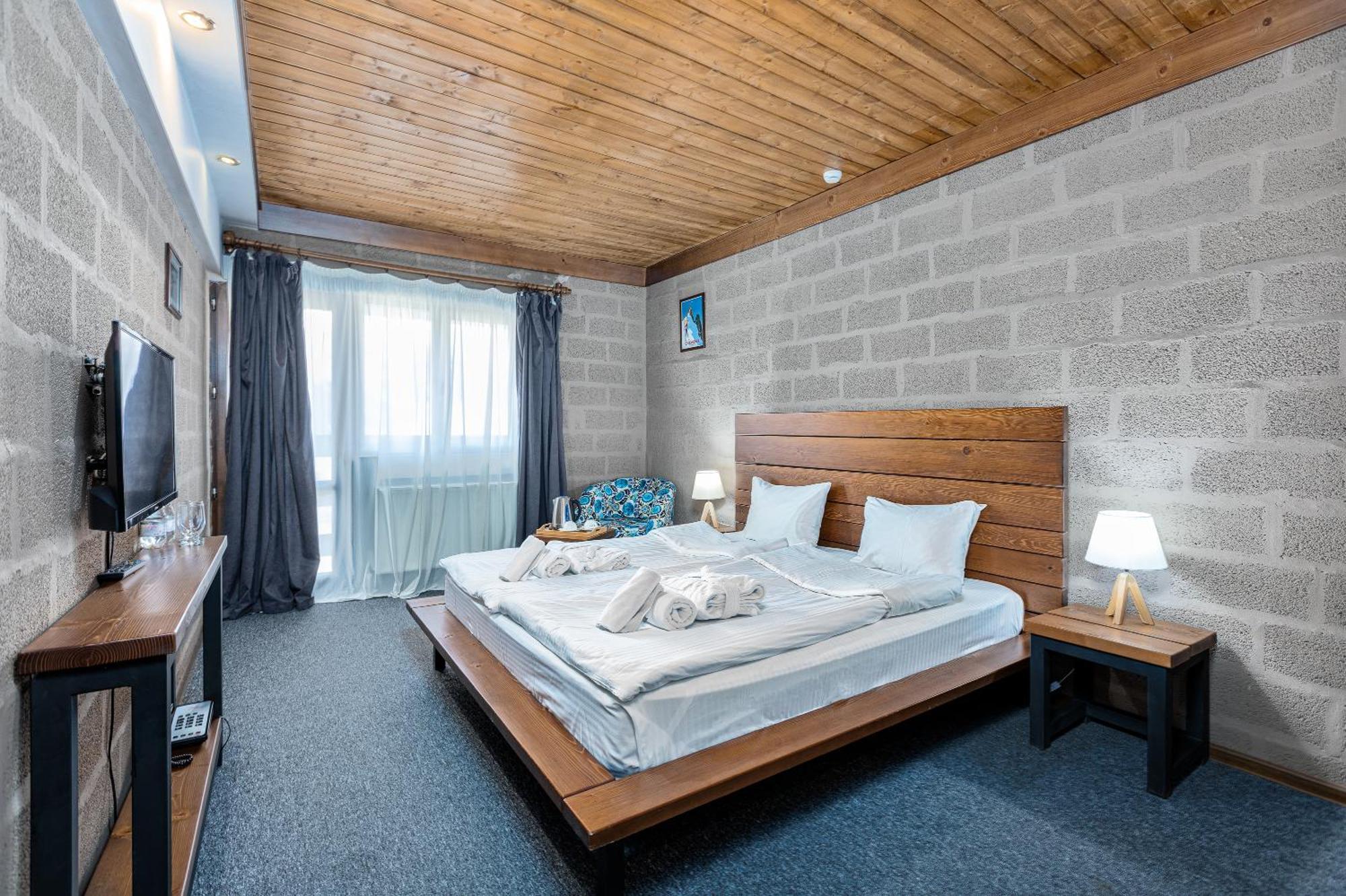 Alpine Lounge Boutique Hotel 카즈베기 객실 사진
