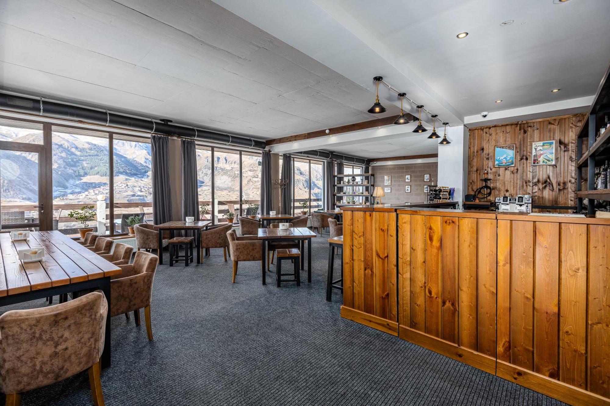 Alpine Lounge Boutique Hotel 카즈베기 외부 사진