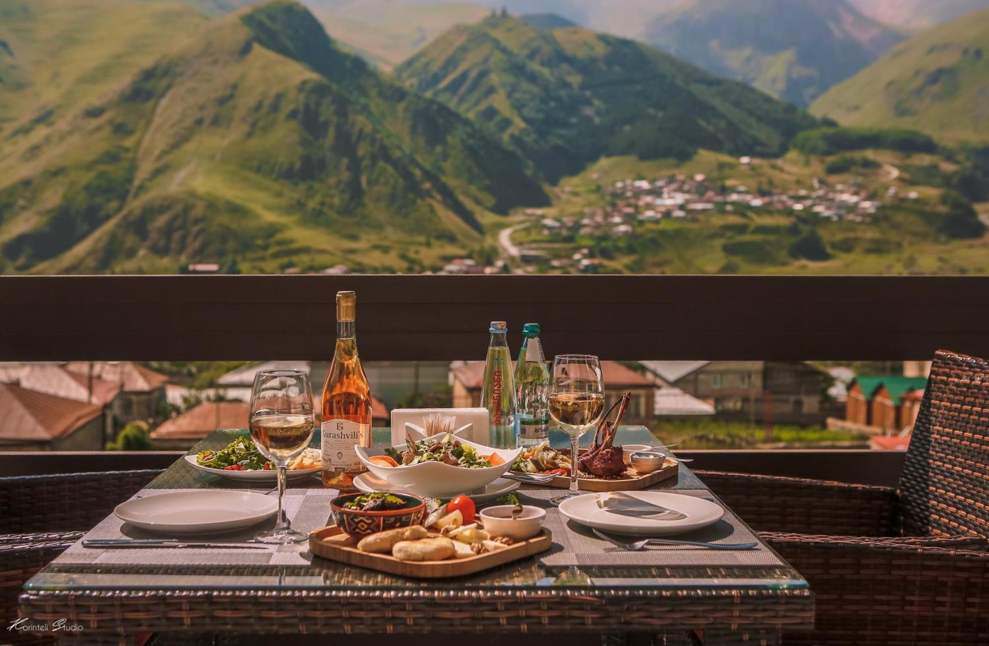 Alpine Lounge Boutique Hotel 카즈베기 외부 사진